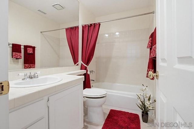 29549 Circle R Greens Dr., Escondido, CA 92026