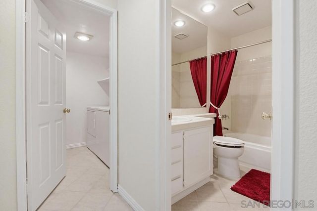 29549 Circle R Greens Dr., Escondido, CA 92026