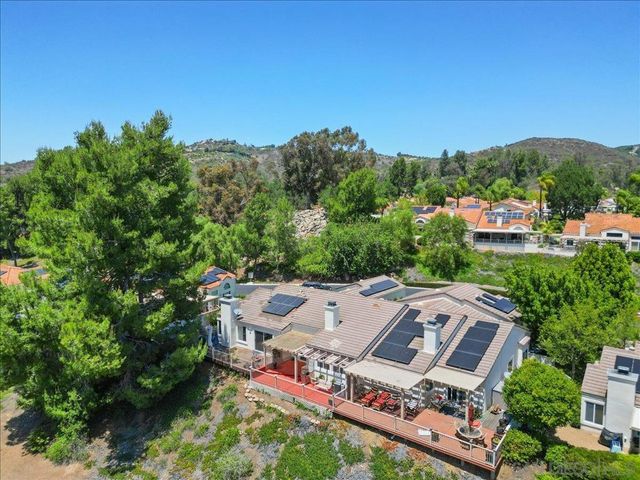 29549 Circle R Greens Dr., Escondido, CA 92026