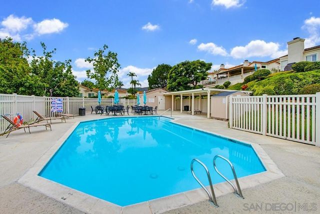 29549 Circle R Greens Dr., Escondido, CA 92026