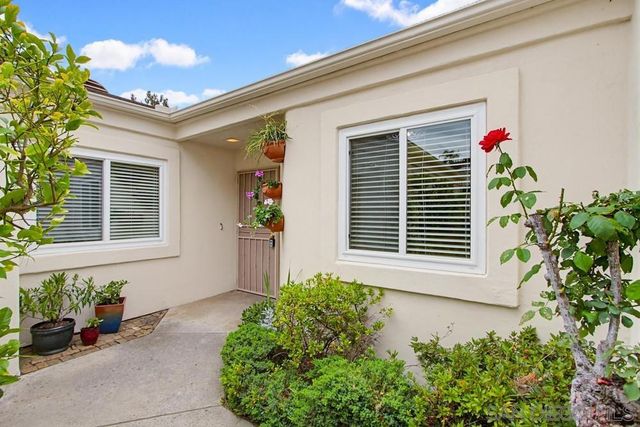 29549 Circle R Greens Dr., Escondido, CA 92026