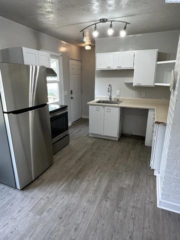 1509 Kimball, Richland, WA 99354