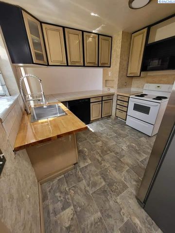 1509 Kimball, Richland, WA 99354