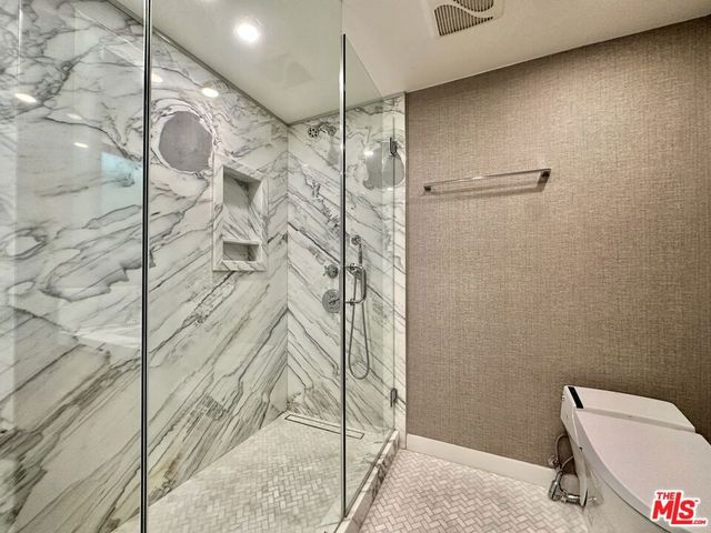 999 N Doheny Drive 1005, West Hollywood, CA 90069