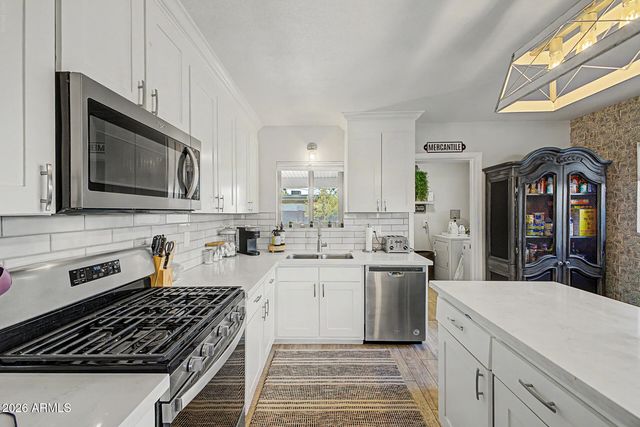 1513 E SHERIDAN Street, Phoenix, AZ 85006