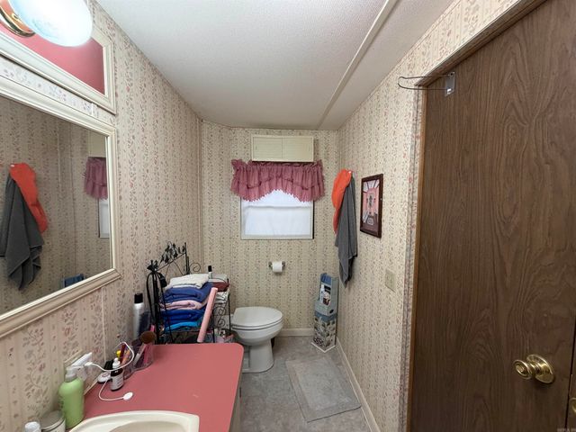 42 Lake Forest Estate Road, Tumbling Shoals, AR 72581