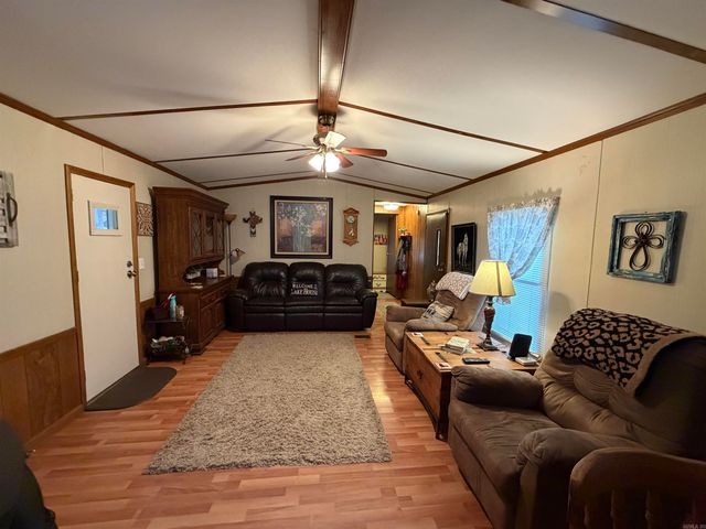 42 Lake Forest Estate Road, Tumbling Shoals, AR 72581