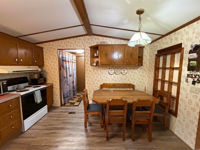 42 Lake Forest Estate Road, Tumbling Shoals, AR 72581