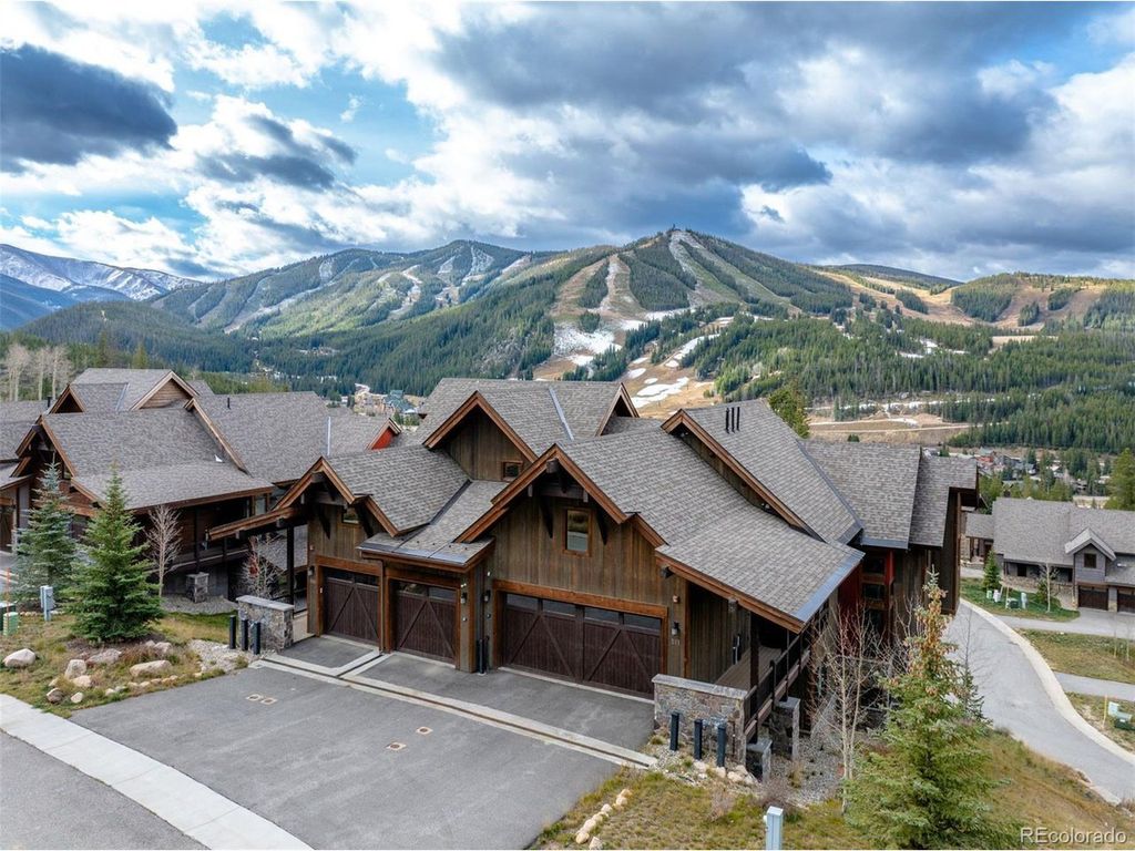 509 Summit Pl, Winter Park, CO 80482