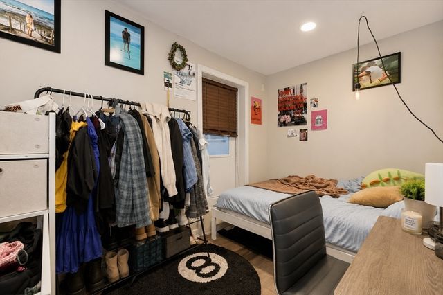 28-30 Cooper St 1, Boston, MA 02113