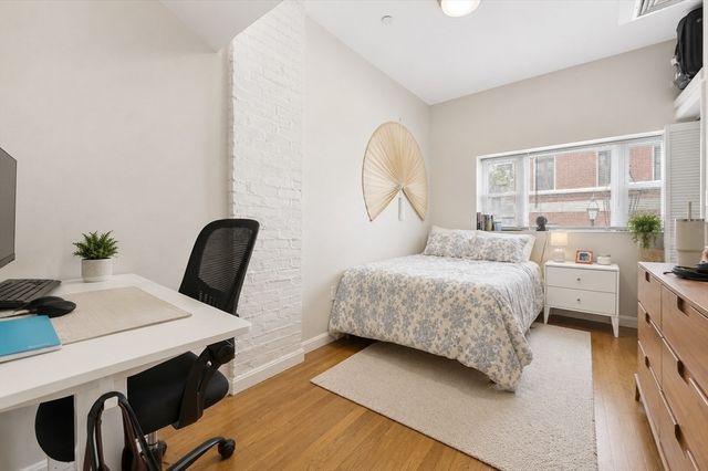 28-30 Cooper St 1, Boston, MA 02113