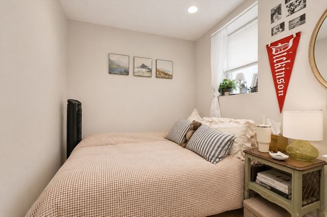 28-30 Cooper St 1, Boston, MA 02113