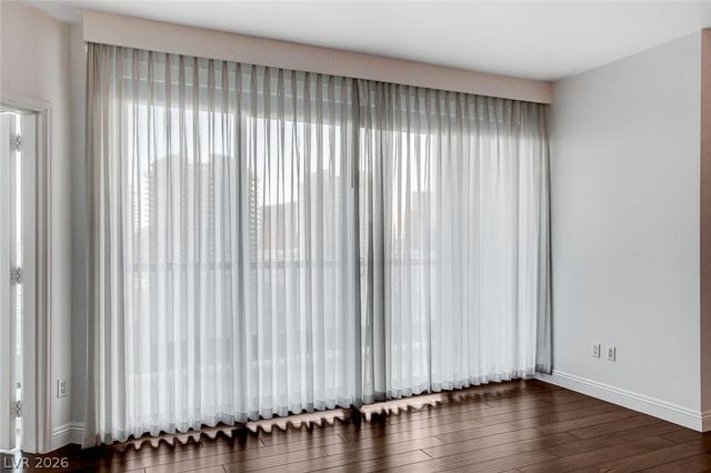 222 Karen Avenue 2705, Las Vegas, NV 89109