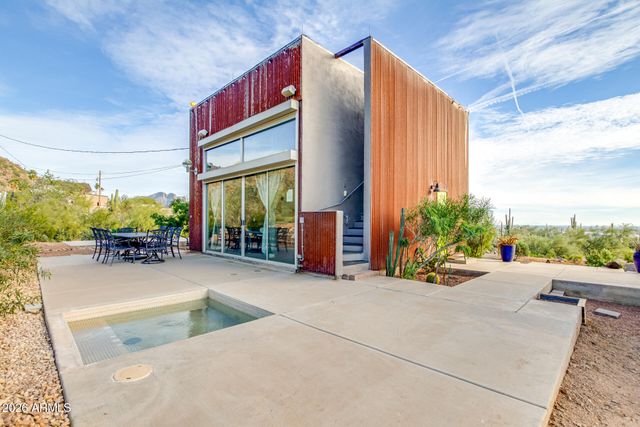 5561 N GOLD Drive, Apache Junction, AZ 85120