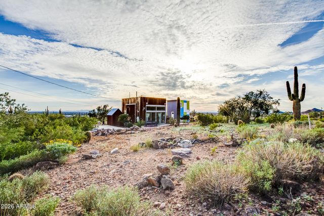 5561 N GOLD Drive, Apache Junction, AZ 85120