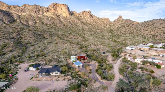 5561 N GOLD Drive, Apache Junction, AZ 85120