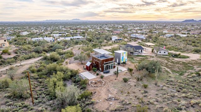 5561 N GOLD Drive, Apache Junction, AZ 85120