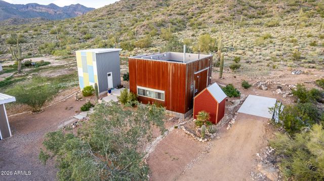 5561 N GOLD Drive, Apache Junction, AZ 85120