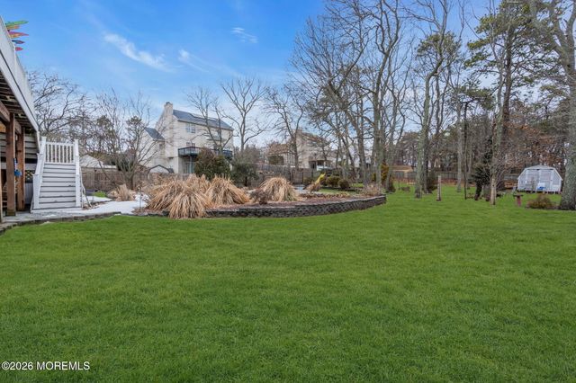 107 Shenandoah Boulevard, Toms River, NJ 08753
