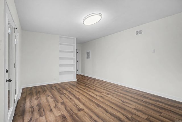 6313 Iroquois Dr, North Little Rock, AR 72116