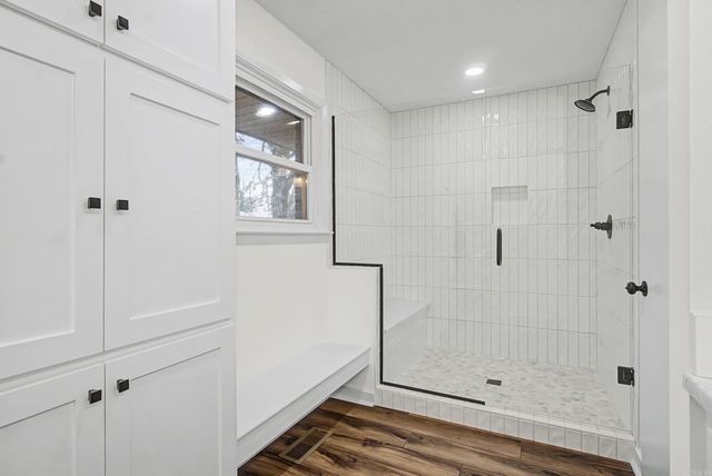 6313 Iroquois Dr, North Little Rock, AR 72116