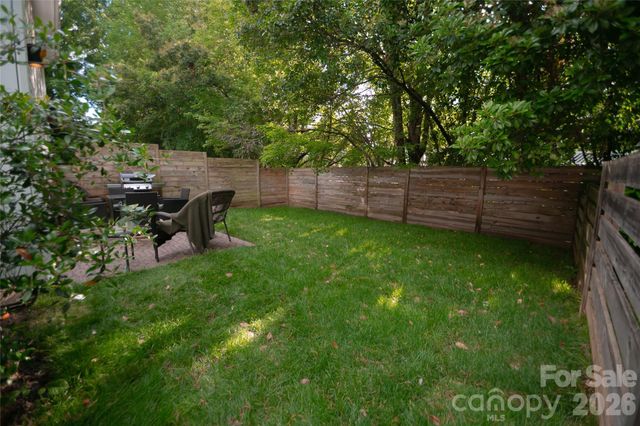 1511 Briar Creek Road B, Charlotte, NC 28205