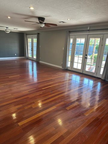 3406 S Oak Street, Tempe, AZ 85282