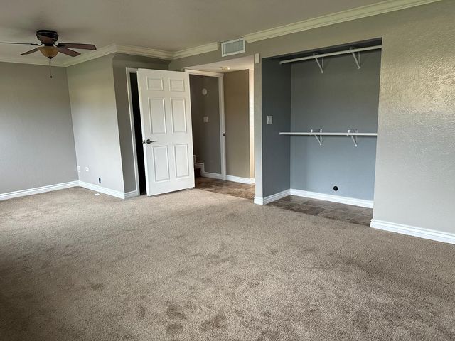 3406 S Oak Street, Tempe, AZ 85282