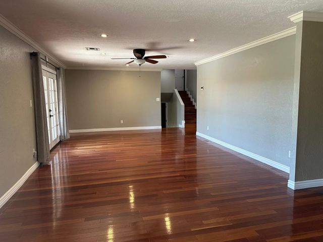 3406 S Oak Street, Tempe, AZ 85282