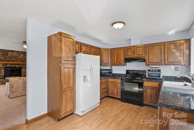 13C Windflower Court, Asheville, NC 28805