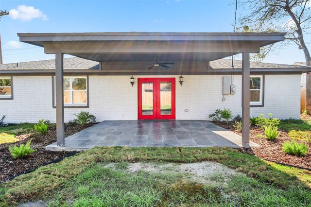 3004 Woodville Road, Bryan, TX 77803