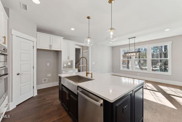 291 Oak Meadow Lane, Angier, NC 27501