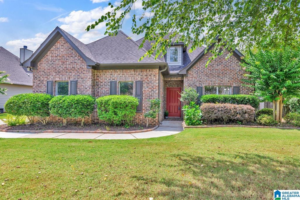 268 SILVER CREEK PARKWAY, Alabaster, AL 35007
