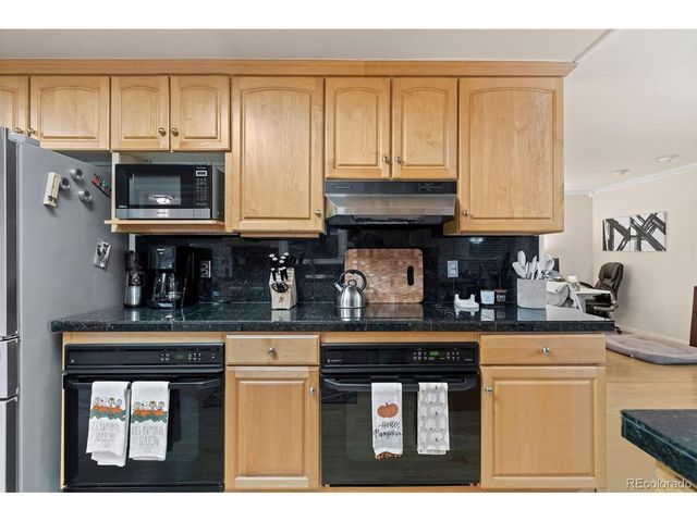 5933 S Florence Ct, Englewood, CO 80111