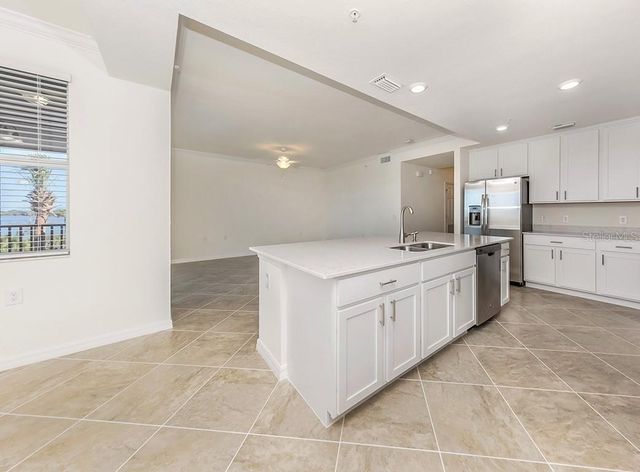 920 TIDEWATER SHORES LOOP 307, Bradenton, FL 34208