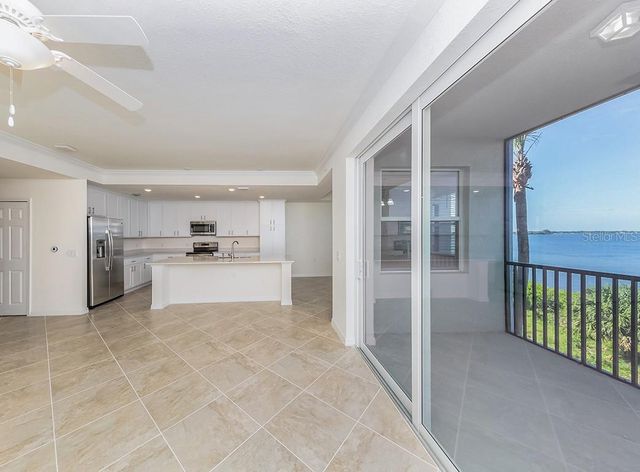 920 TIDEWATER SHORES LOOP 307, Bradenton, FL 34208