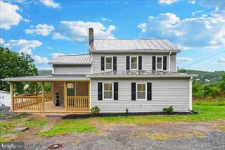 516 WILKES ST, Berkeley Springs, WV 25411