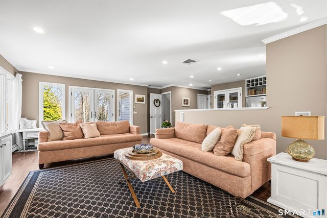 35 Blue Ridge Road, Ridgefield, CT 06877