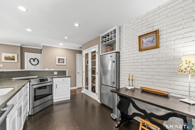 35 Blue Ridge Road, Ridgefield, CT 06877