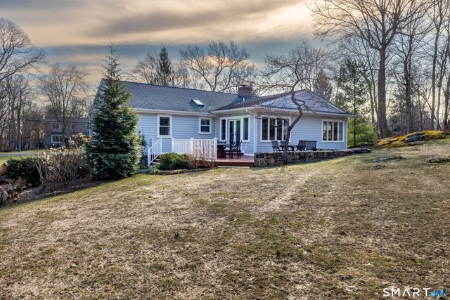 35 Blue Ridge Road, Ridgefield, CT 06877