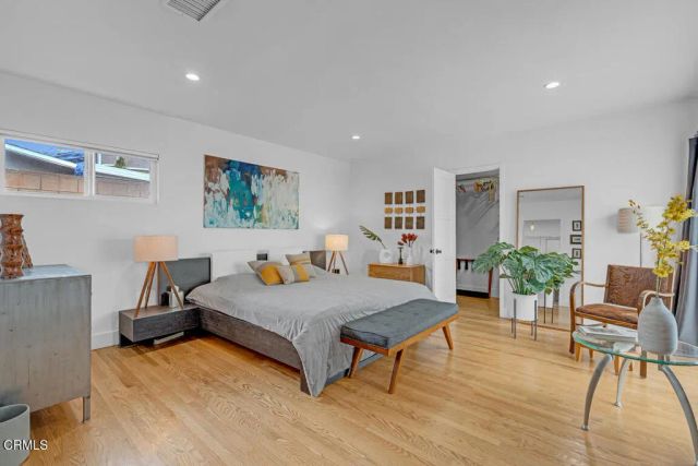 5614 Coliseum Street, Los Angeles, CA 90016