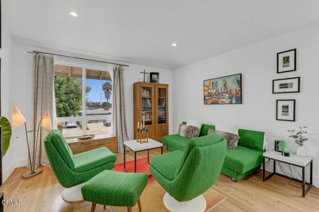 5614 Coliseum Street, Los Angeles, CA 90016