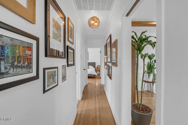 5614 Coliseum Street, Los Angeles, CA 90016