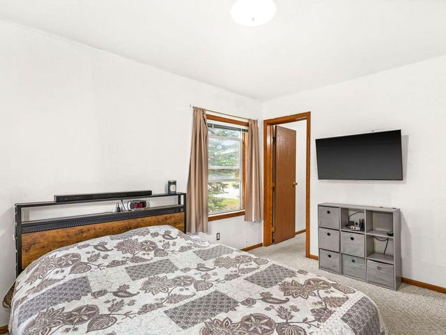 63 S Elder Dr., Duluth, MN 55810