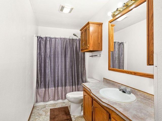 63 S Elder Dr., Duluth, MN 55810