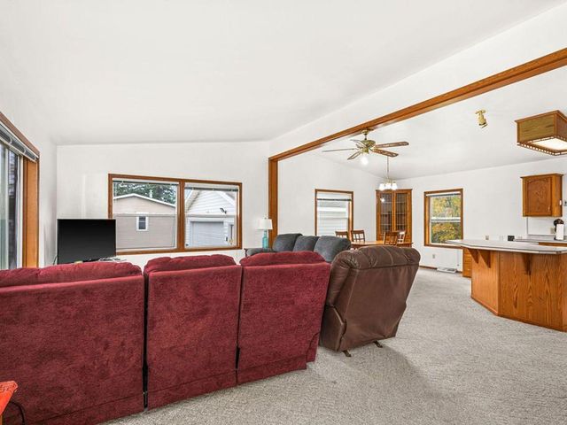 63 S Elder Dr., Duluth, MN 55810