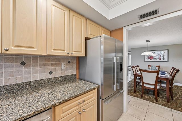 8710 MIDNIGHT PASS ROAD 203B, Sarasota, FL 34242