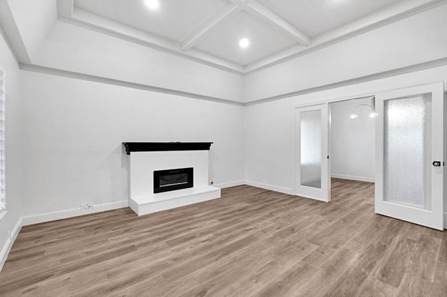 2828 W Compton Court, Fresno, CA 93711
