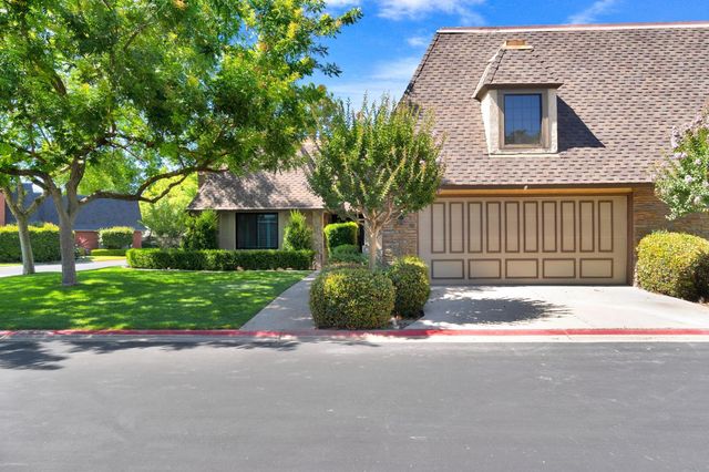 2828 W Compton Court, Fresno, CA 93711