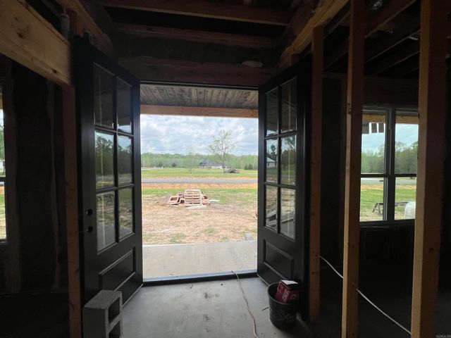 42 Jackson Loop, Ward, AR 72176